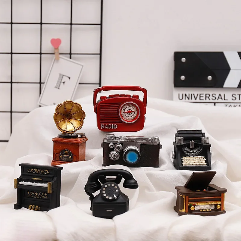 Vintage Mini Camera Decor Desk - Vintage Collectible Furniture reseña y precio
