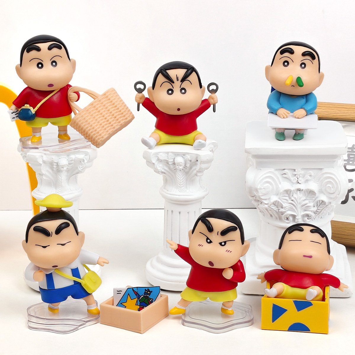 52TOYS Blind Box Crayon Shinch - Vintage Collectible Figures reseña y precio