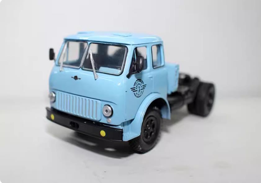 New Arrival Special Price Die- - Vintage Collectible Trucks reseña y precio