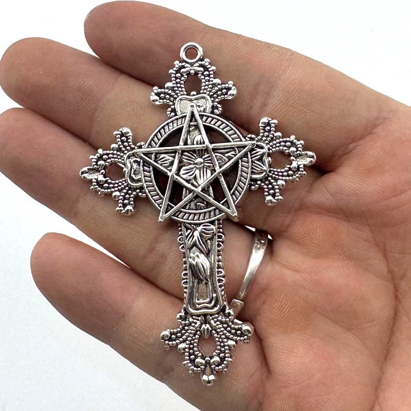 2pcs 30x15mm Gothic Big Cross  - Vintage Collectibles For Sale reseña y precio