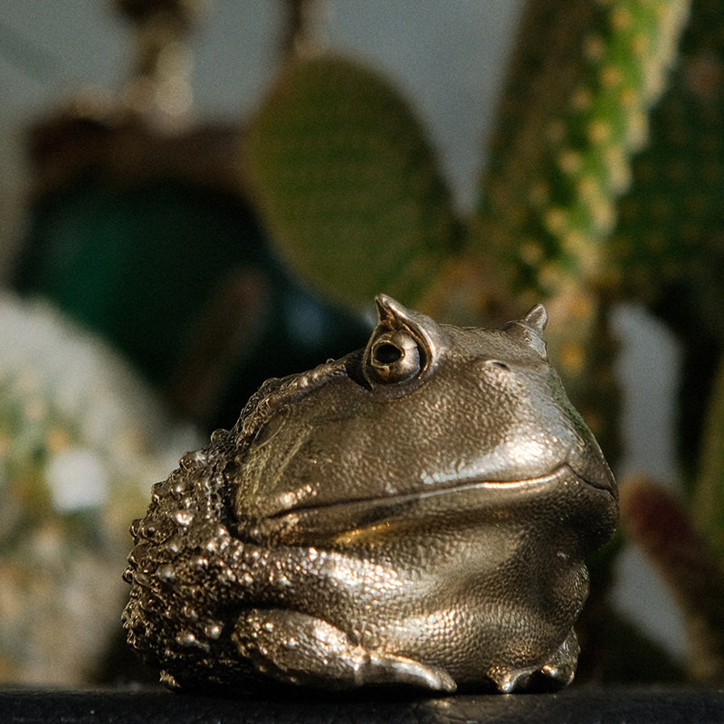 Vintage Brass Pacman Frog Orna - Vintage Collectible Furniture reseña y precio