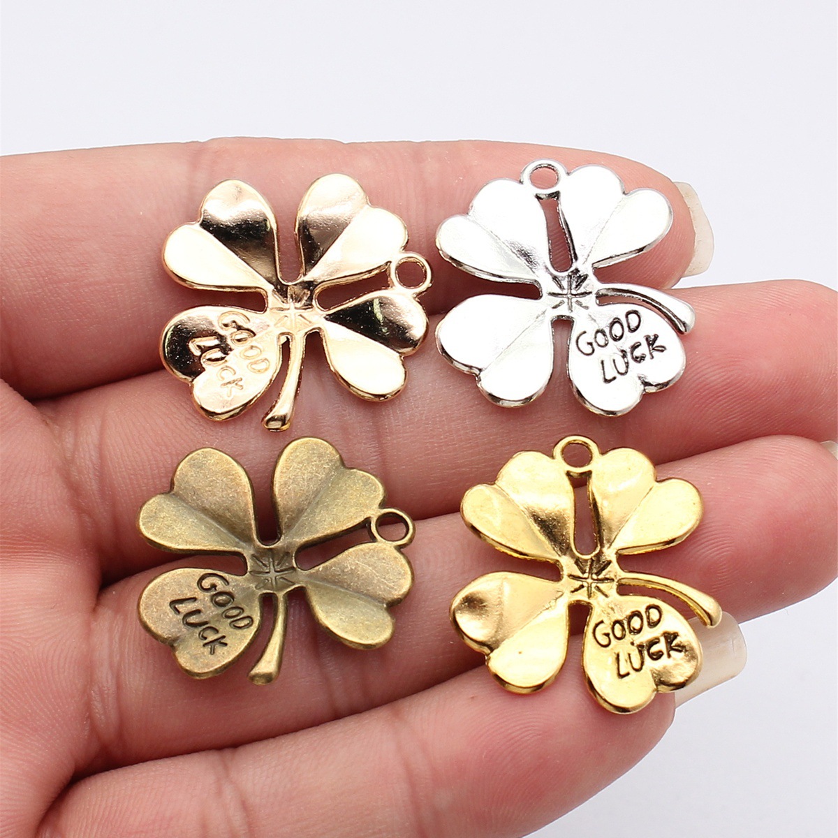 WYSIWYG 5pcs 28x26mm Kc Gold C - Vintage Collectibles For Sale reseña y precio