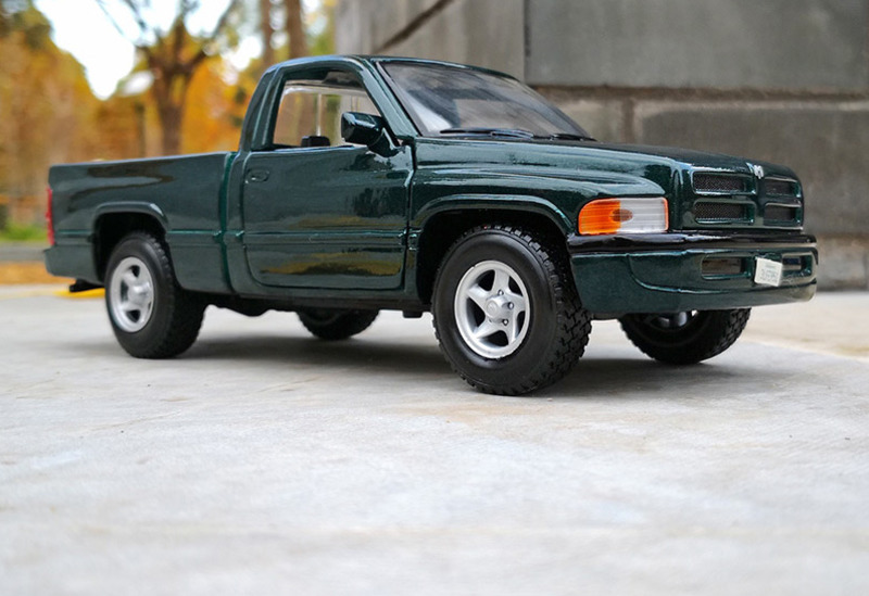 1/26 Rare New Arrival Special  - Vintage Collectible Trucks reseña y precio
