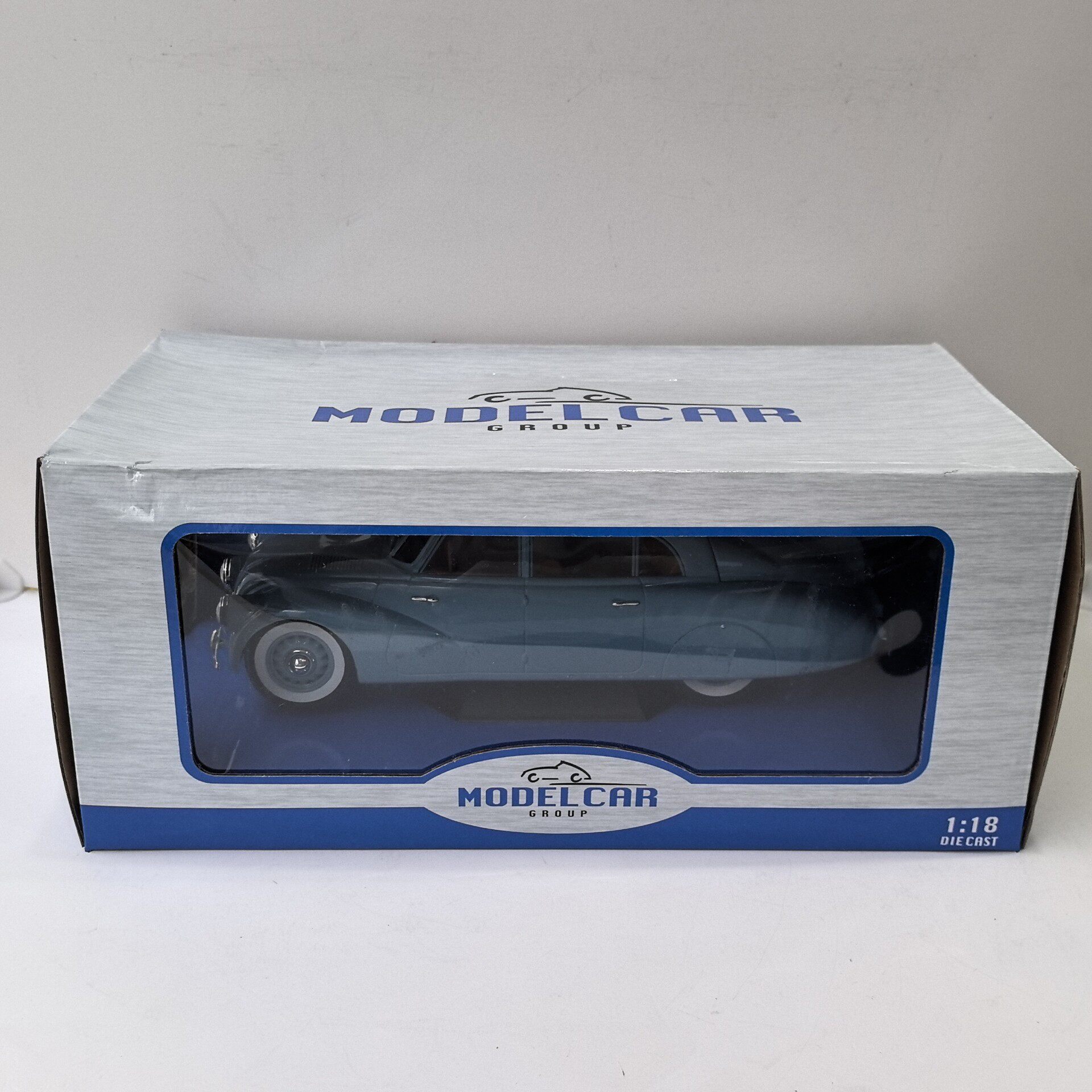 MCG Diecast 1/18 Scale TATRA 8 - Vintage Collectible Cars reseña y precio