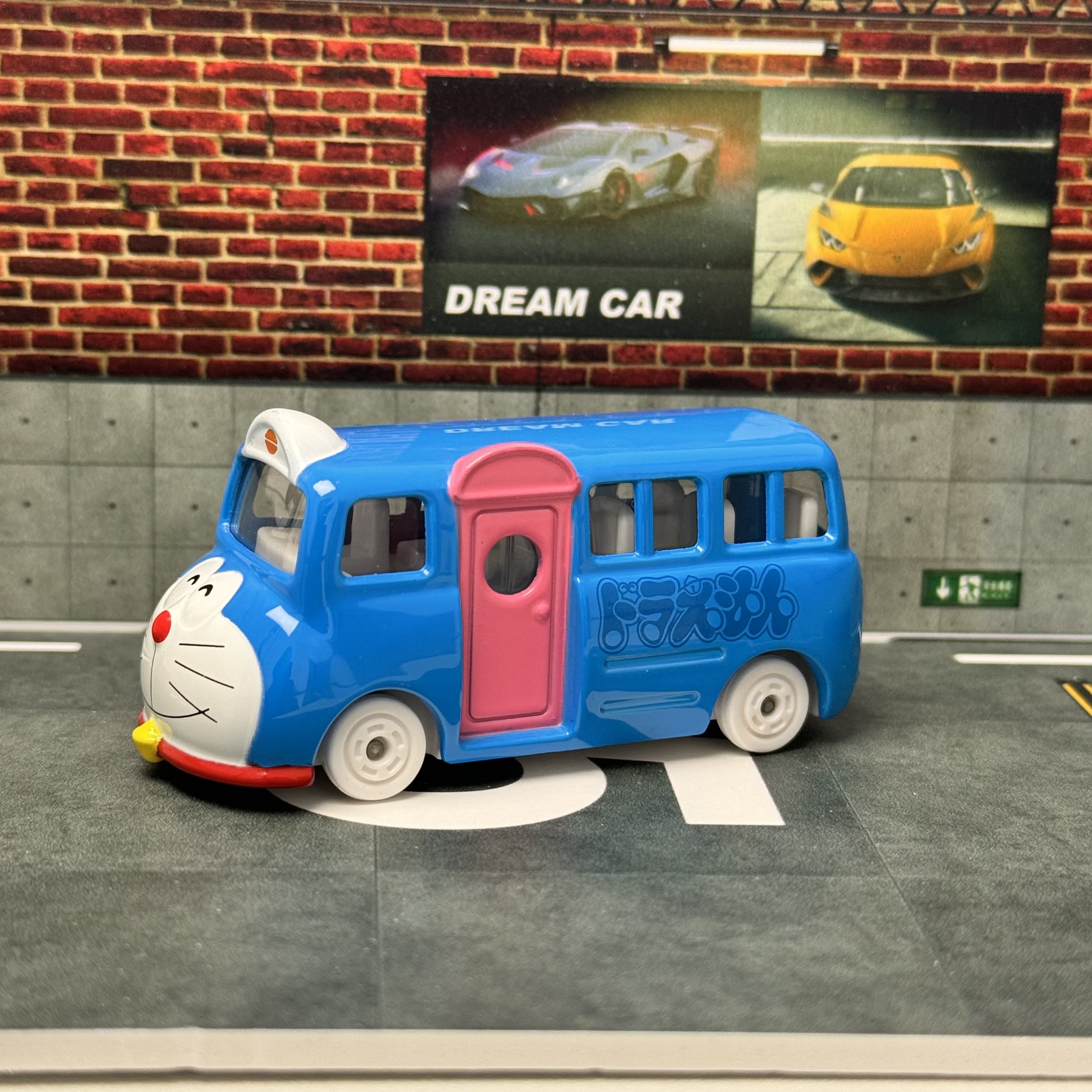 TOMY TOMICA Dream  Alloy Car N - Vintage Collectible Cars reseña y precio