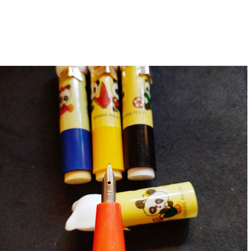 WUHAN  China In The 1980 S Col - Vintage Collectible Pens reseña y precio